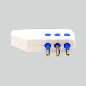 Ficha Lateral 10 Amp 3Patas Blanca Led Life