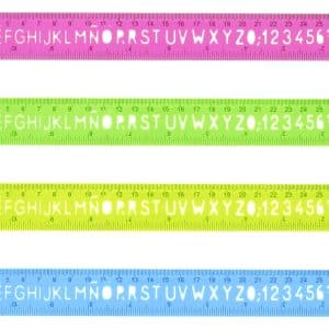 Regla 30Cm X1 Con Letras Plastico Color