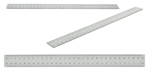 Regla 30Cm Transparente () () 662